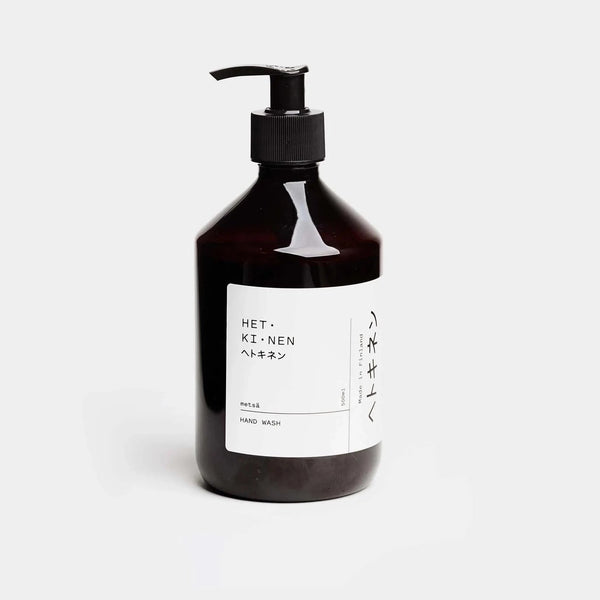 A bottle of METSÄ HAND SOAP by HETKINEN showcased on a white background.
