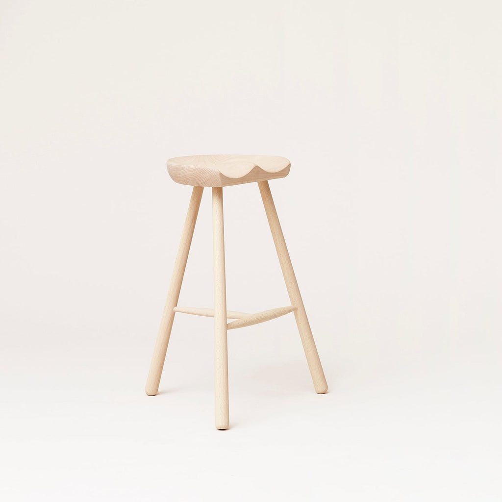 A SHOEMAKER CHAIR™ No. 68 made of wood with a Gestalt Haus influence, displayed on a white background.